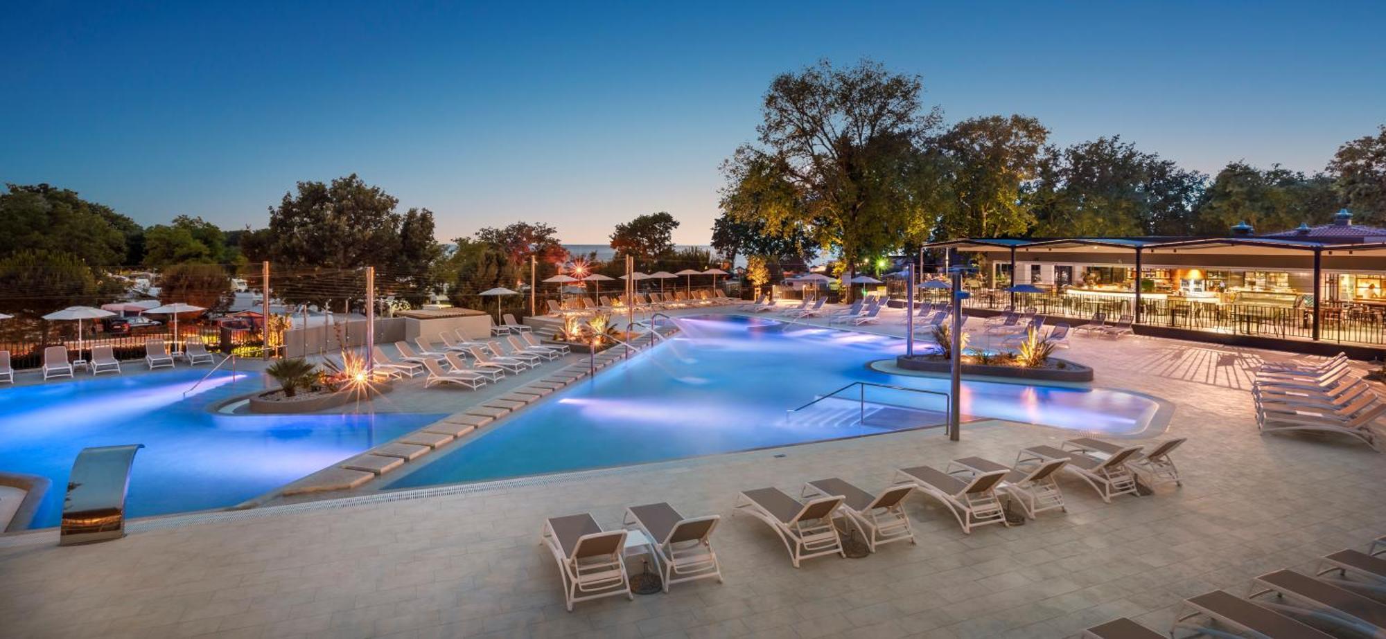 Novigrad Istria Aminess Planet Camping Maravea Resort - Pitches מראה חיצוני תמונה