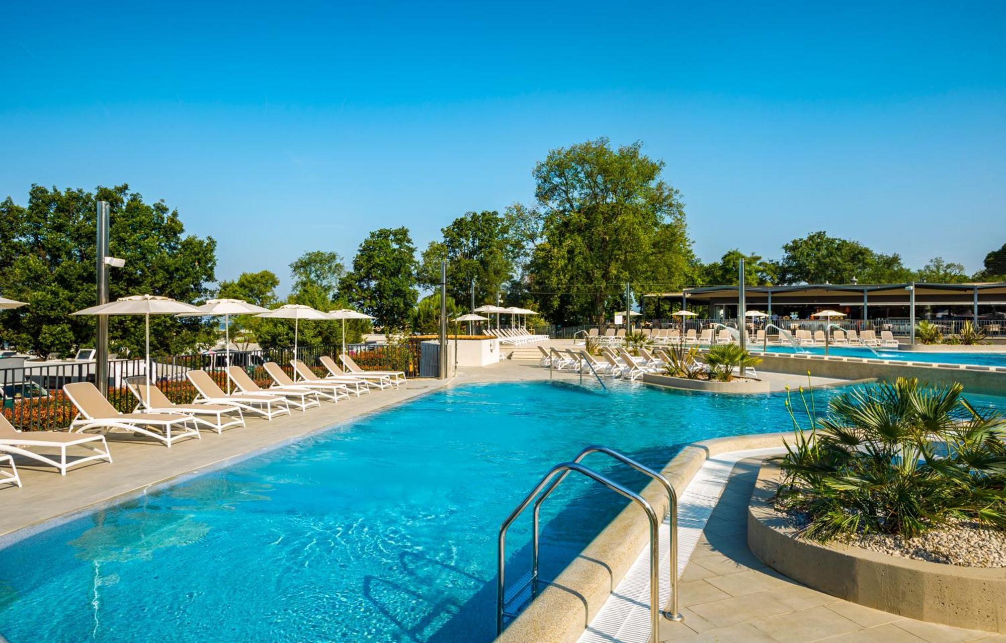 Novigrad Istria Aminess Planet Camping Maravea Resort - Pitches מראה חיצוני תמונה